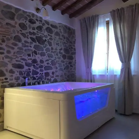 Terre Di Leonardo Oda ve Kahvaltı *
